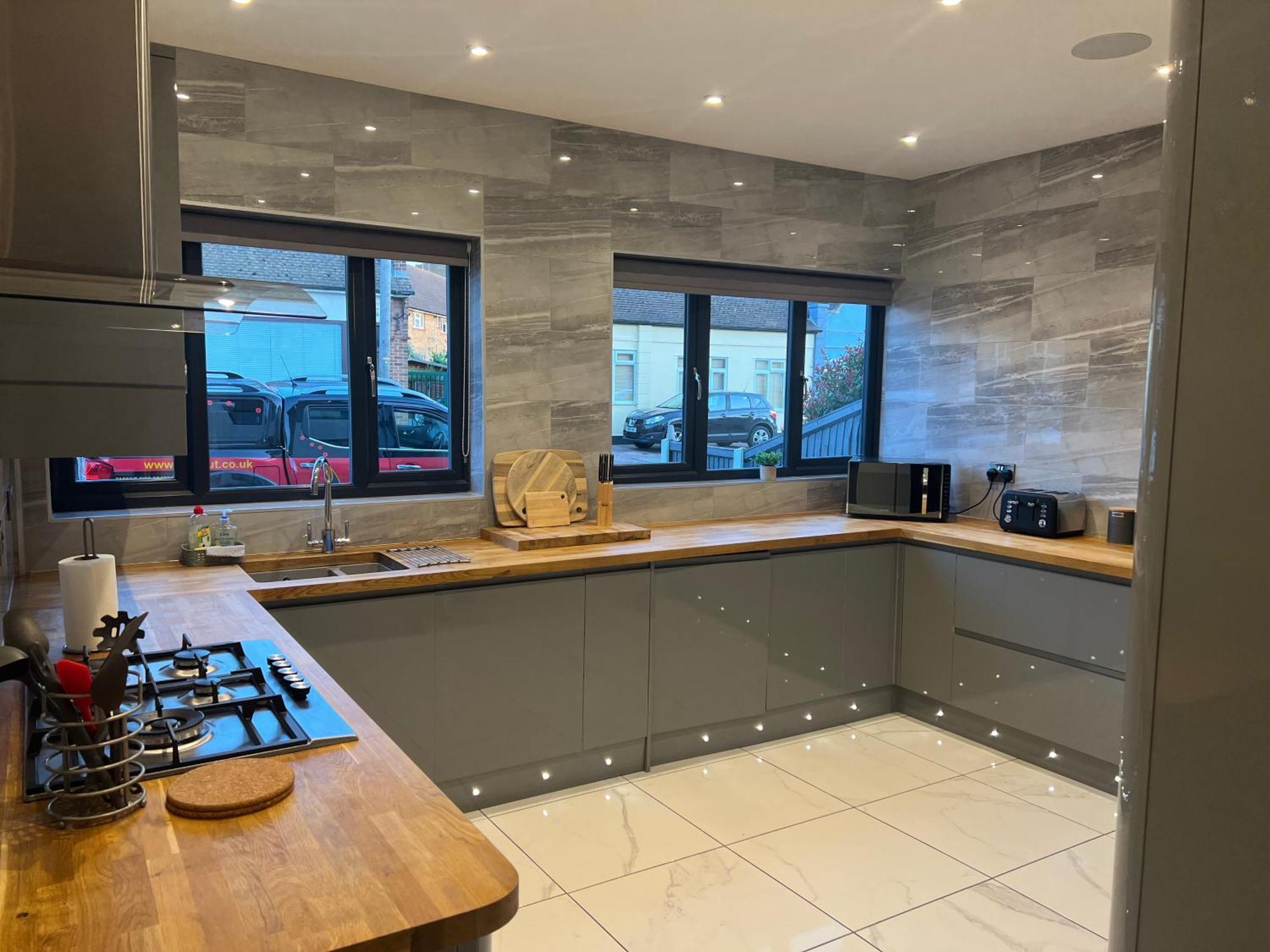 Broadway Beach Home With Hot Tub Herne Bay Extérieur photo