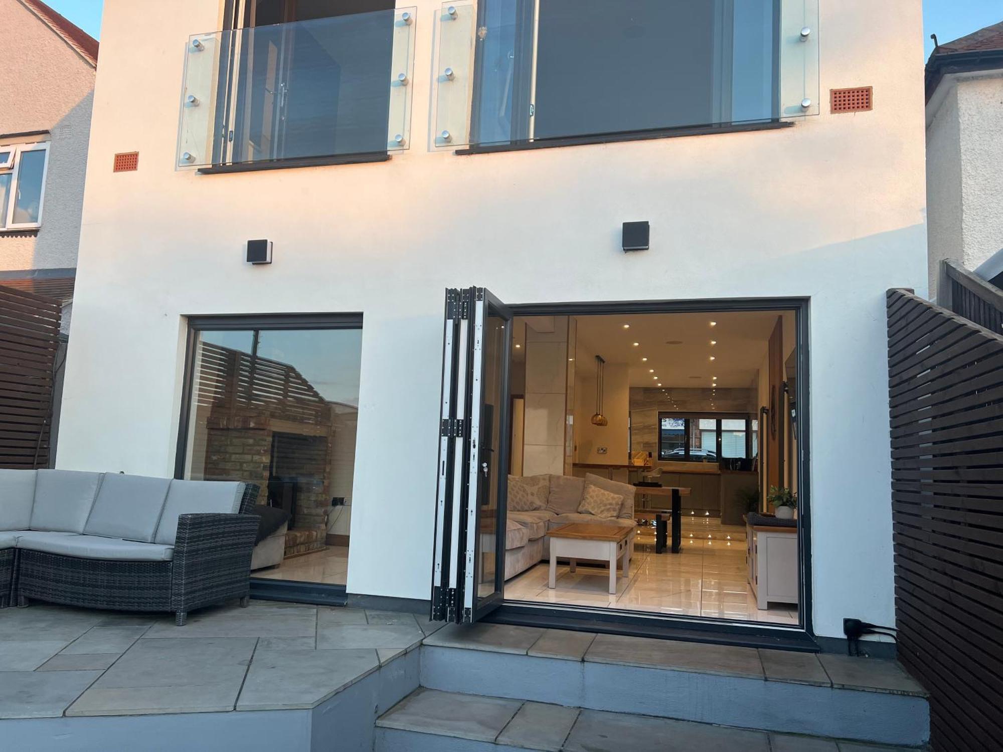 Broadway Beach Home With Hot Tub Herne Bay Extérieur photo