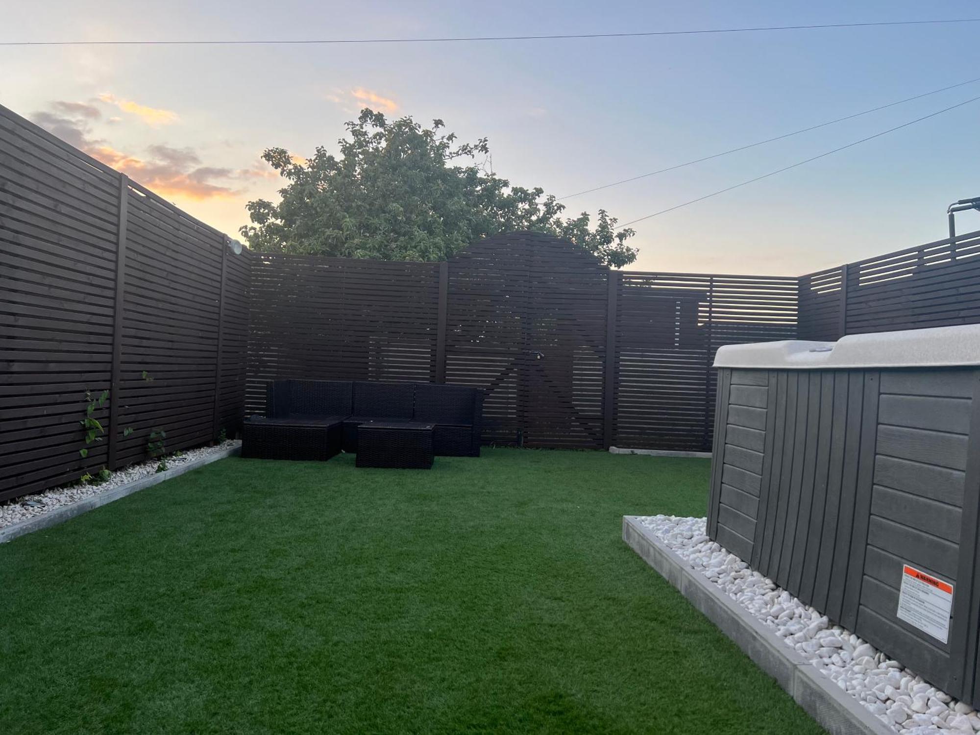 Broadway Beach Home With Hot Tub Herne Bay Extérieur photo