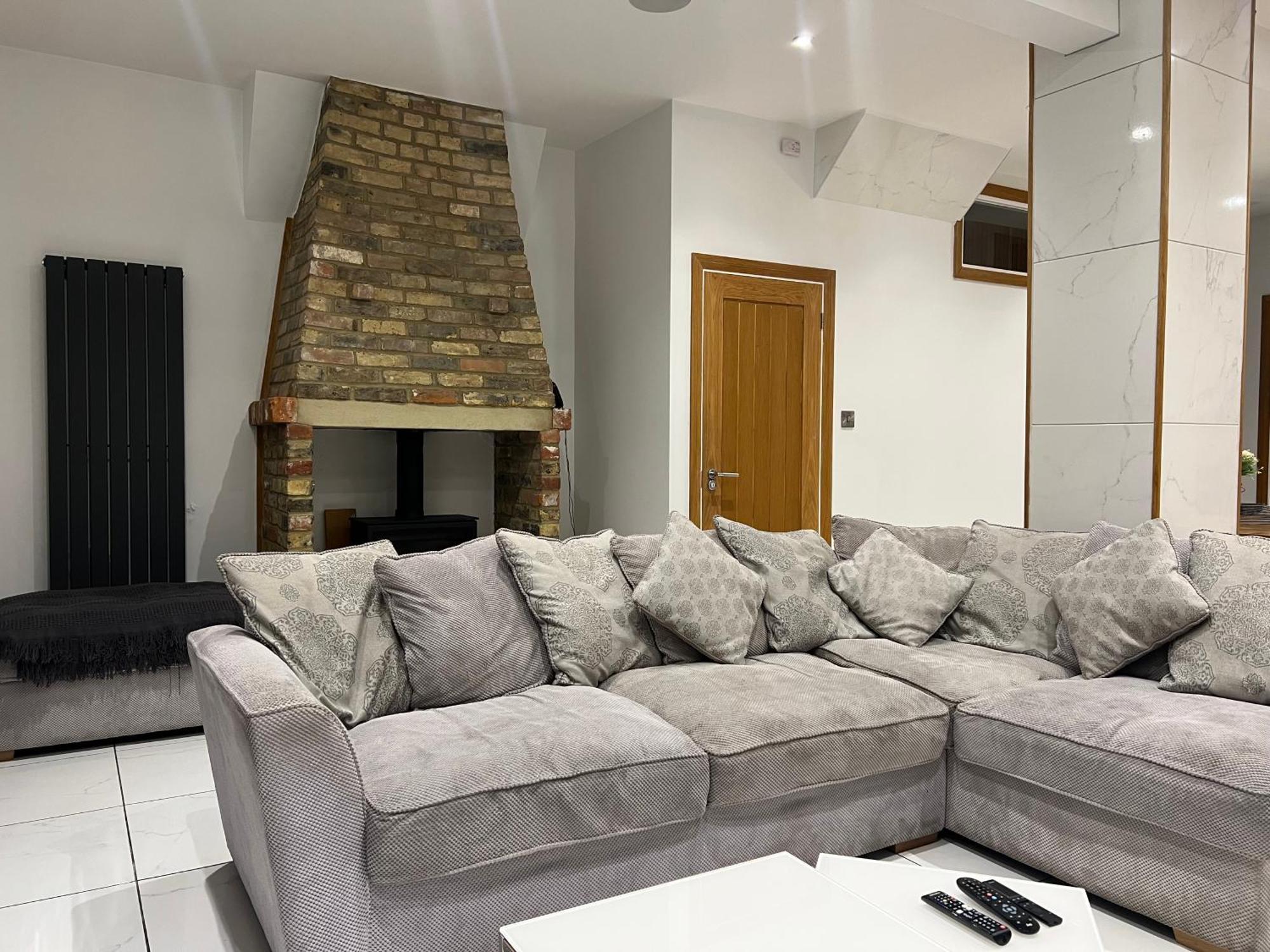 Broadway Beach Home With Hot Tub Herne Bay Extérieur photo
