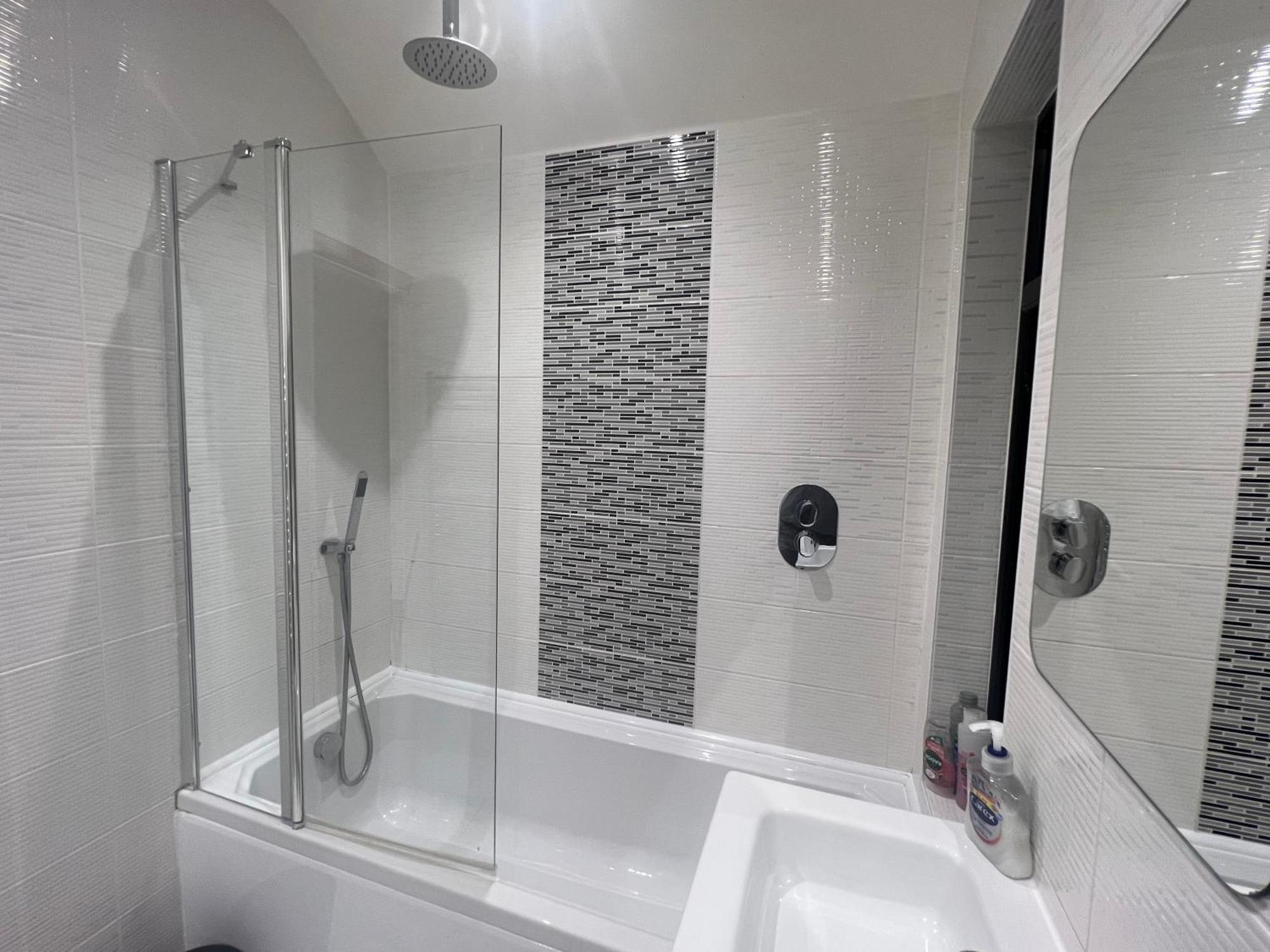 Broadway Beach Home With Hot Tub Herne Bay Extérieur photo